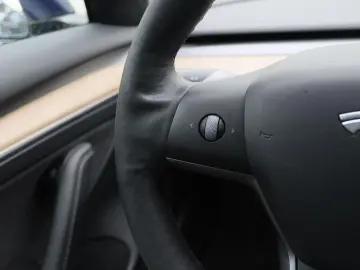 TESLA Model 3 Standard RWD Plus FACELIFT [ LFP ACCU WA