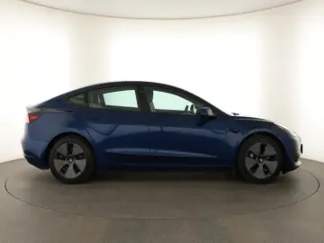 TESLA Model 3 Std Range Plus 55kWh 2021   Automatik