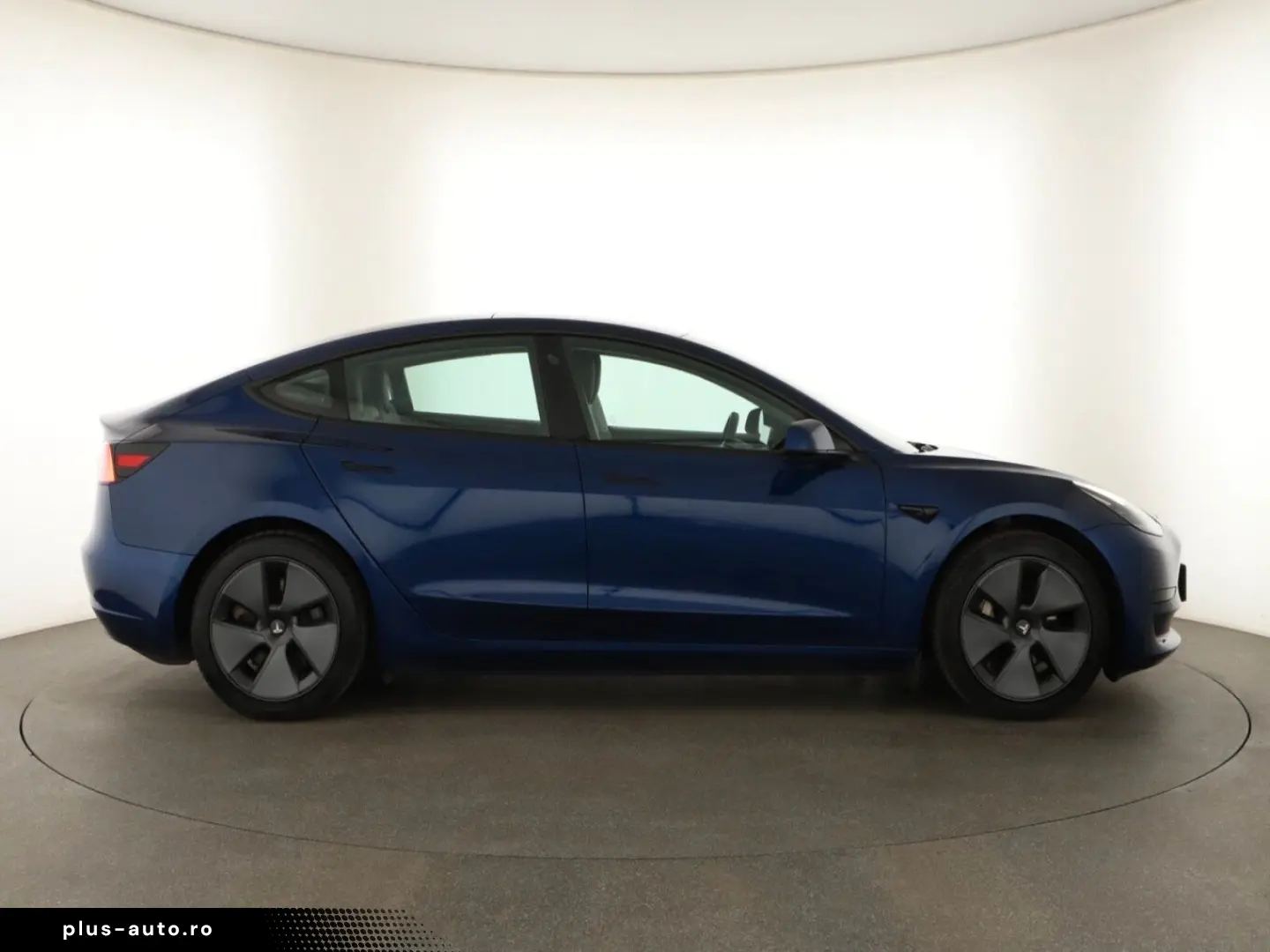 TESLA Model 3 Std Range Plus 55kWh 2021   Automatik