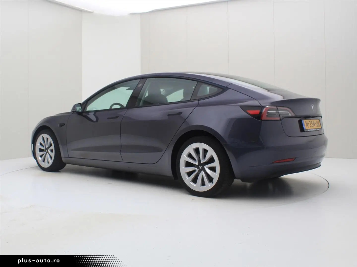 TESLA Model 3 Standard RWD Plus FACELIFT [ LFP ACCU WA