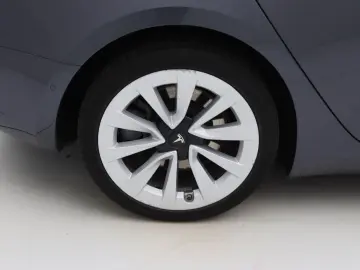 TESLA Model 3 Standard RWD Plus FACELIFT [ LFP ACCU WA