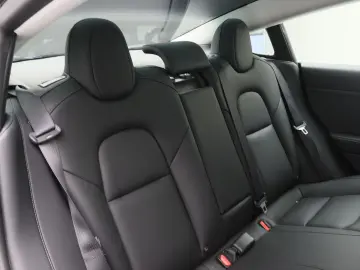 TESLA Model 3 Standard RWD Plus FACELIFT [ LFP ACCU WA