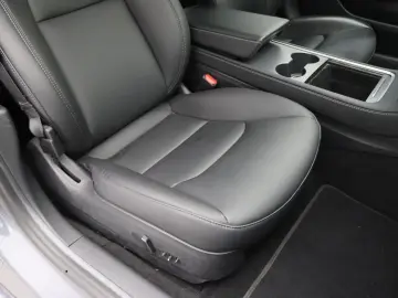 TESLA Model 3 Standard RWD Plus FACELIFT [ LFP ACCU WA