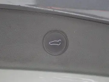 TESLA Model 3 Standard RWD Plus FACELIFT [ LFP ACCU WA