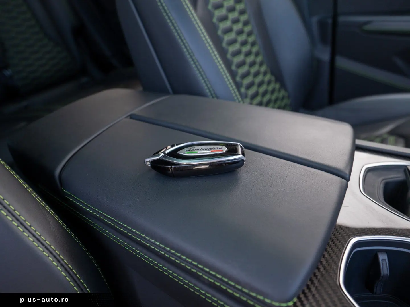 LAMBORGHINI Urus 23  B&O PANO MASSAGE