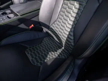 LAMBORGHINI Urus 23  B&O PANO MASSAGE