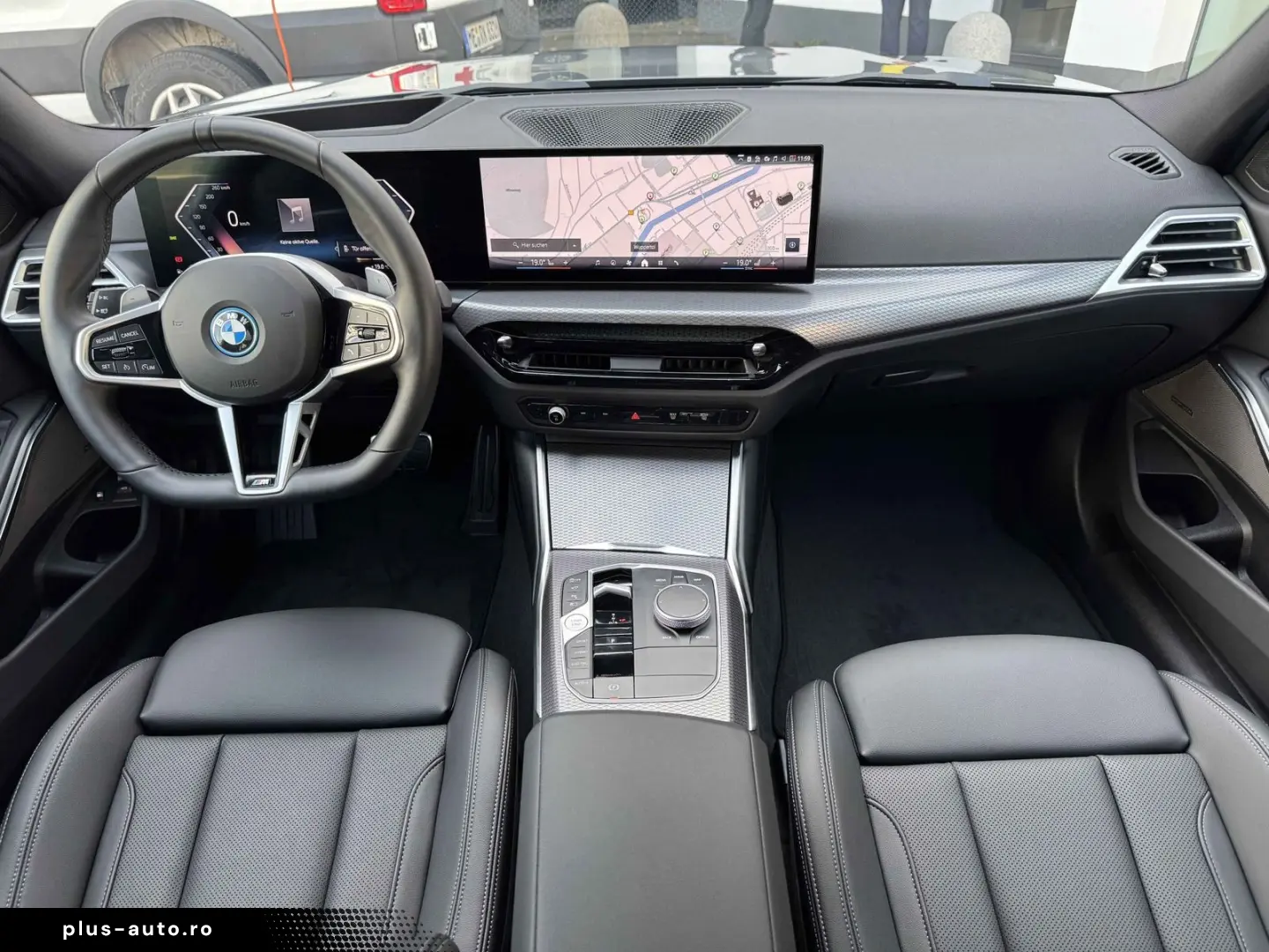 BMW 330e xDrive M Sport Pro DA PA  HuD H K DAB 19 LM