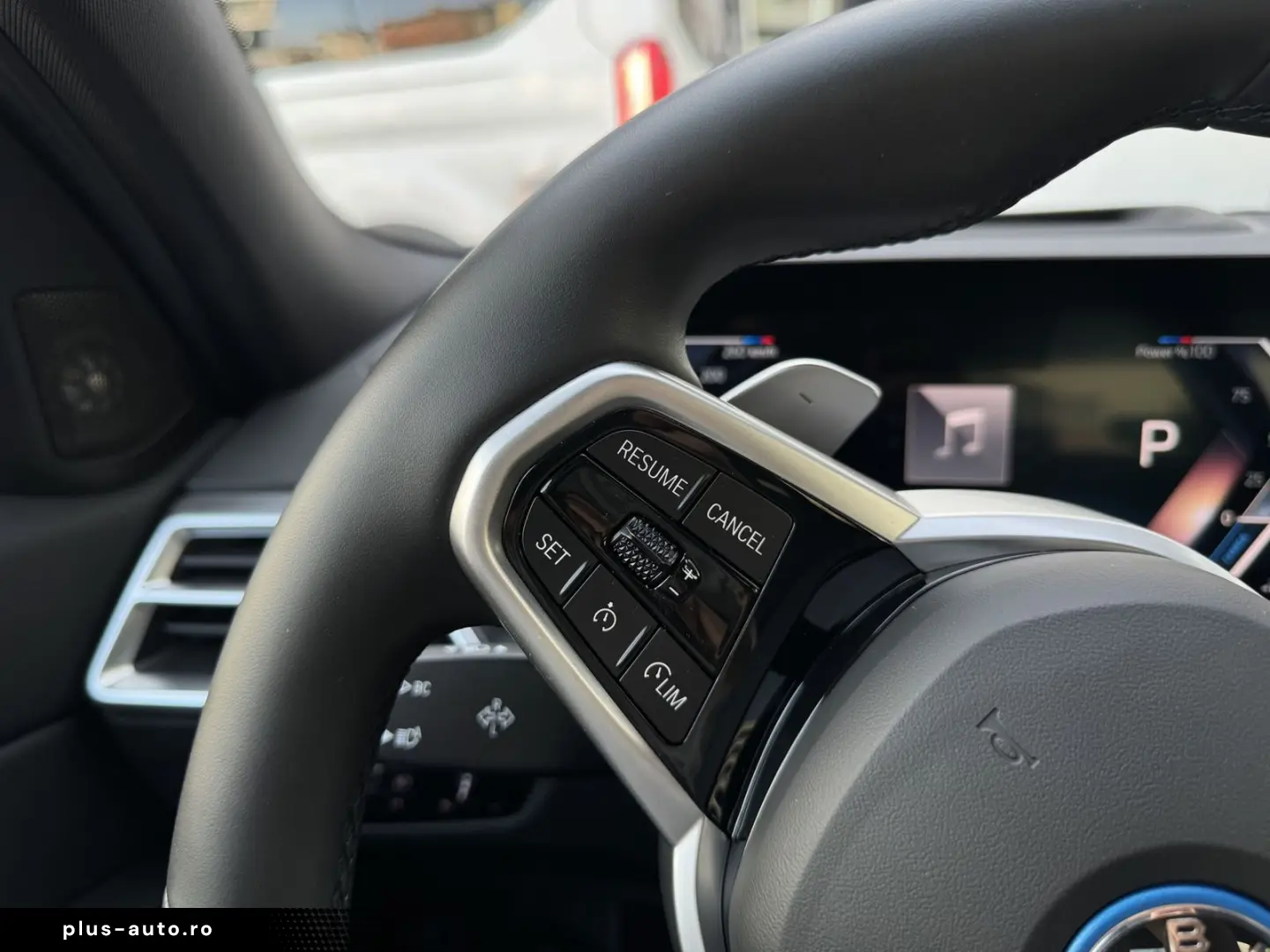 BMW 330e xDrive M Sport Pro DA PA  HuD H K DAB 19 LM