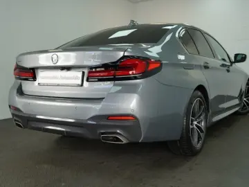 BMW 530d xDrive Limo M Sportpaket STANDHEIZUNG.LASER