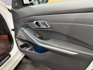 BMW 330e xDrive Aut. M Sport