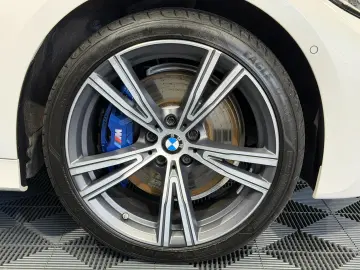 BMW 330e xDrive Aut. M Sport
