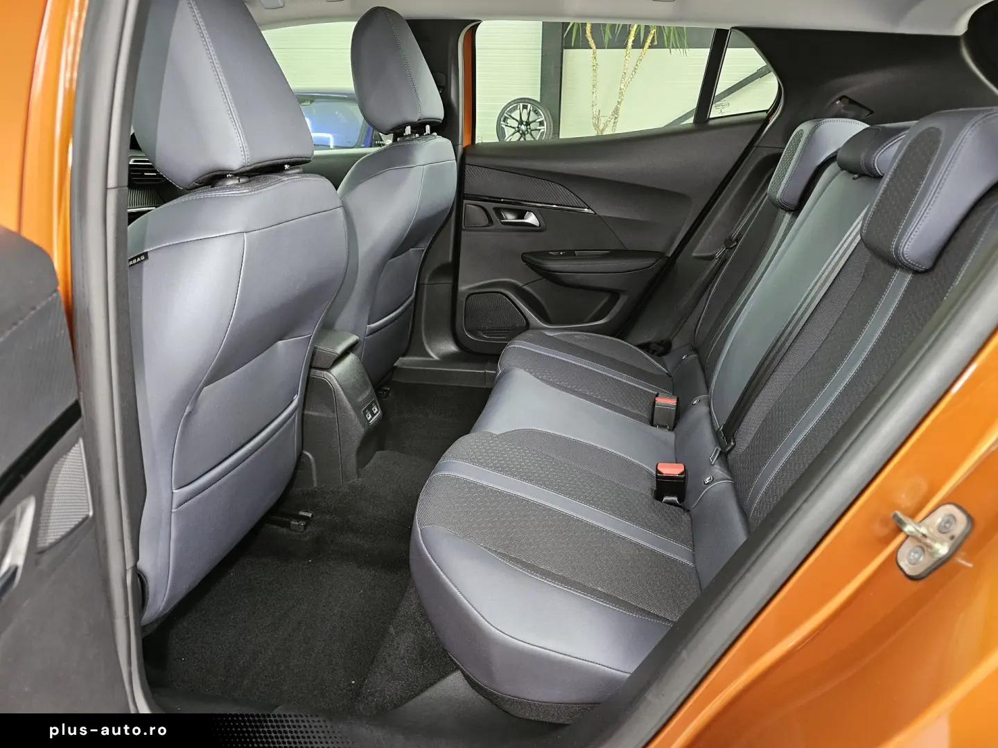 Peugeot 2008 PureTech 130 EAT8 Allure