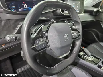 Peugeot 2008 PureTech 130 EAT8 Allure