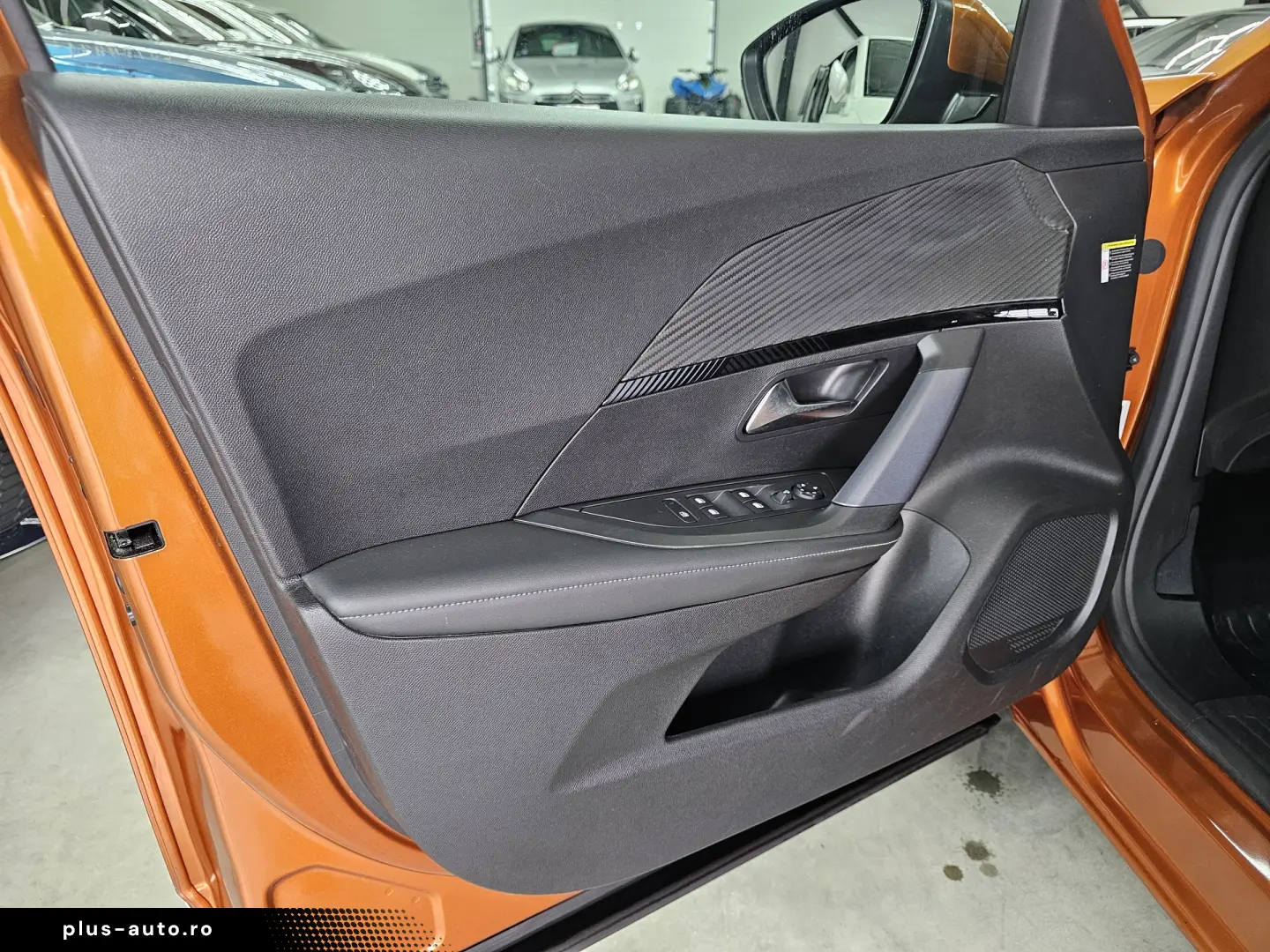 Peugeot 2008 PureTech 130 EAT8 Allure