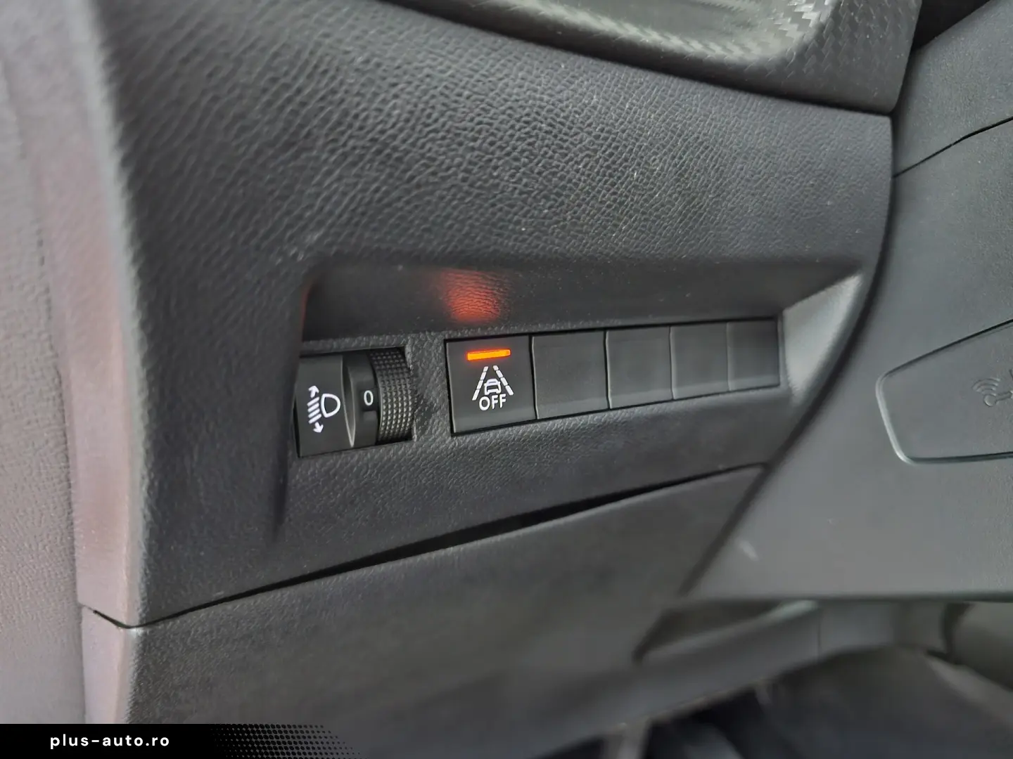 Peugeot 2008 PureTech 130 EAT8 Allure