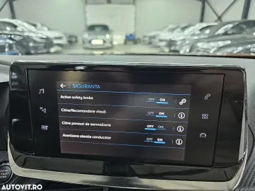 Peugeot 2008 PureTech 130 EAT8 Allure