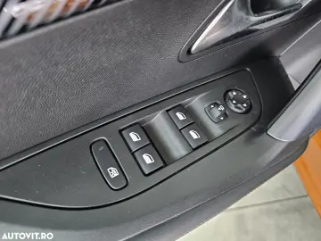 Peugeot 2008 PureTech 130 EAT8 Allure