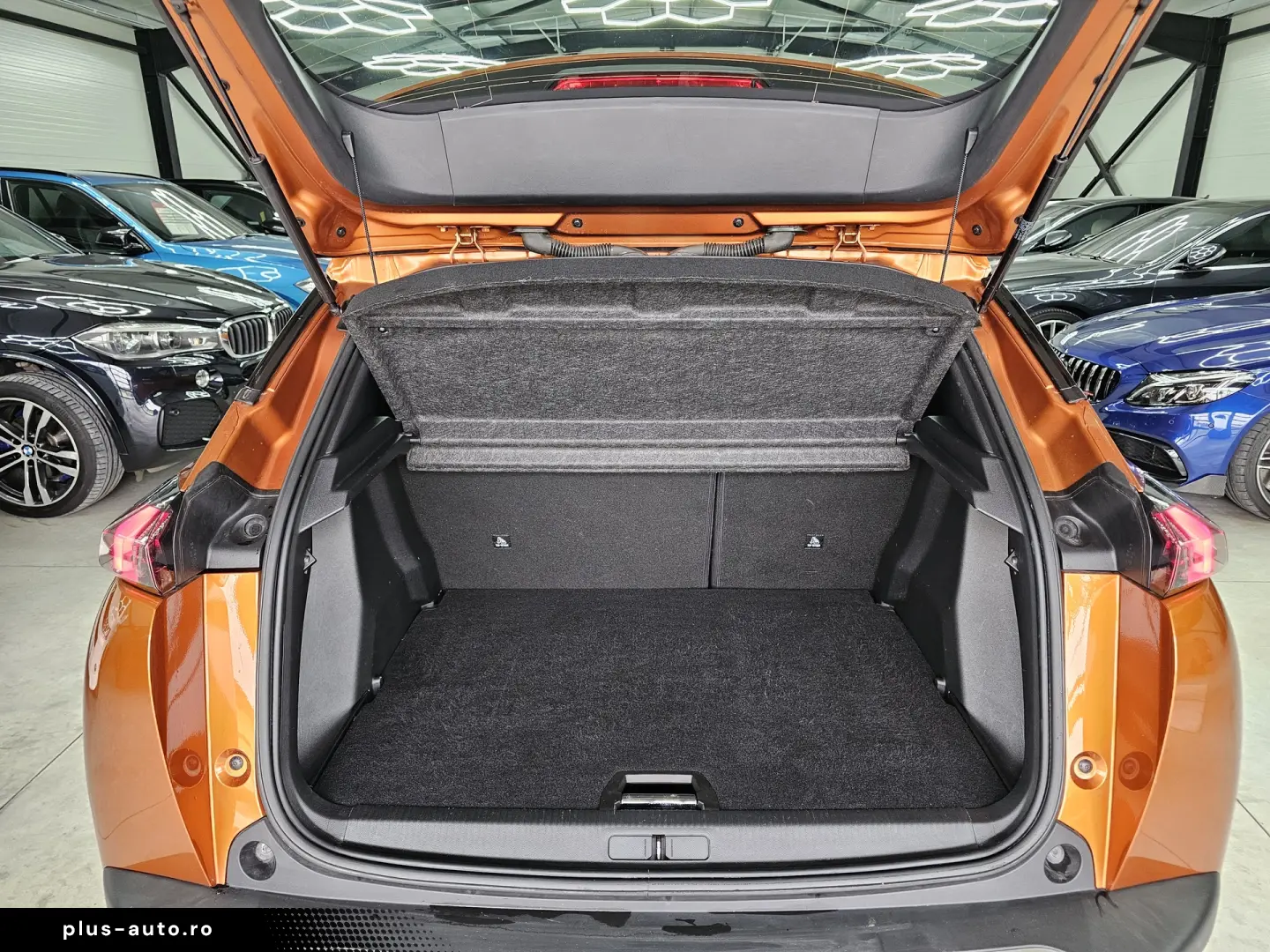 Peugeot 2008 PureTech 130 EAT8 Allure