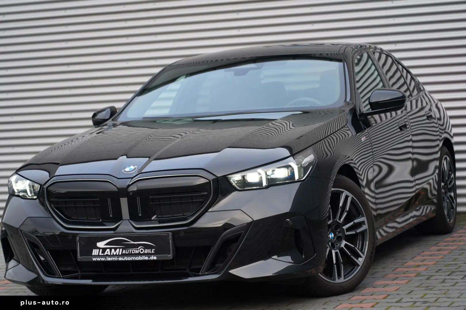 BMW 520d xDrive M Sport HEADUP ICONIC 360 KOMFORT