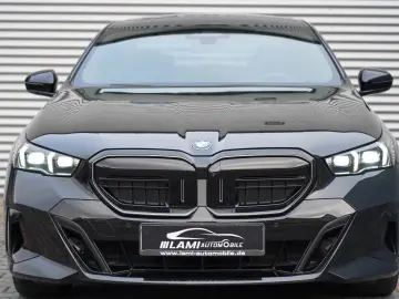 BMW 520d xDrive M Sport HEADUP ICONIC 360 KOMFORT