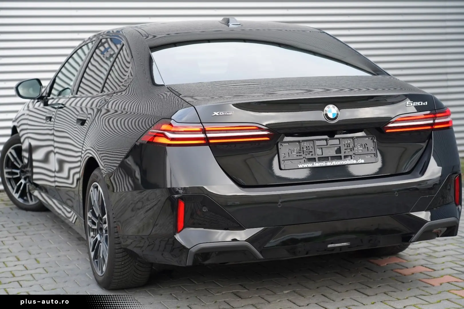 BMW 520d xDrive M Sport HEADUP ICONIC 360 KOMFORT