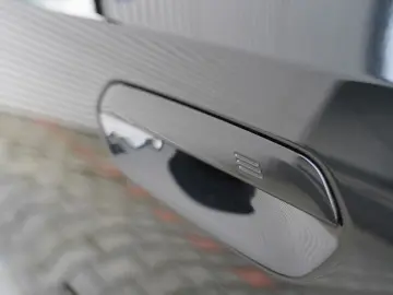 BMW 520d xDrive M Sport HEADUP ICONIC 360 KOMFORT