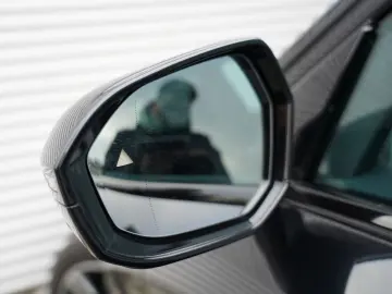 BMW 520d xDrive M Sport HEADUP ICONIC 360 KOMFORT