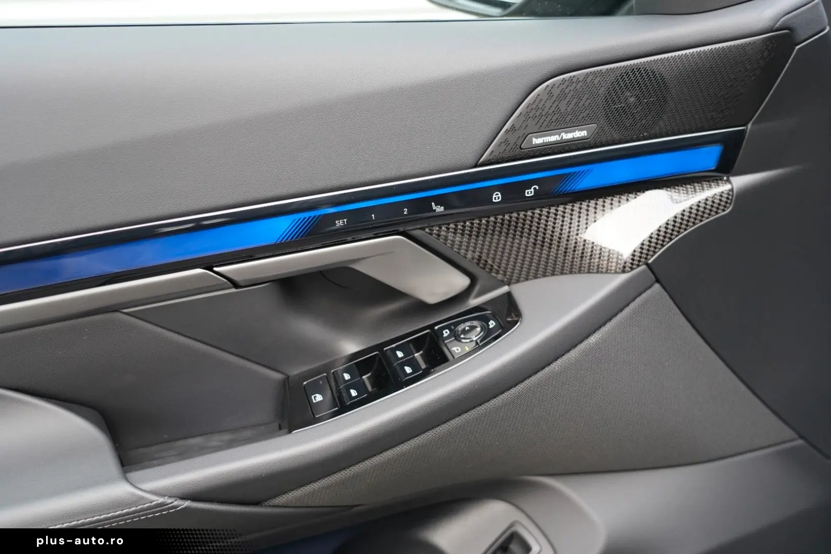 BMW 520d xDrive M Sport HEADUP ICONIC 360 KOMFORT