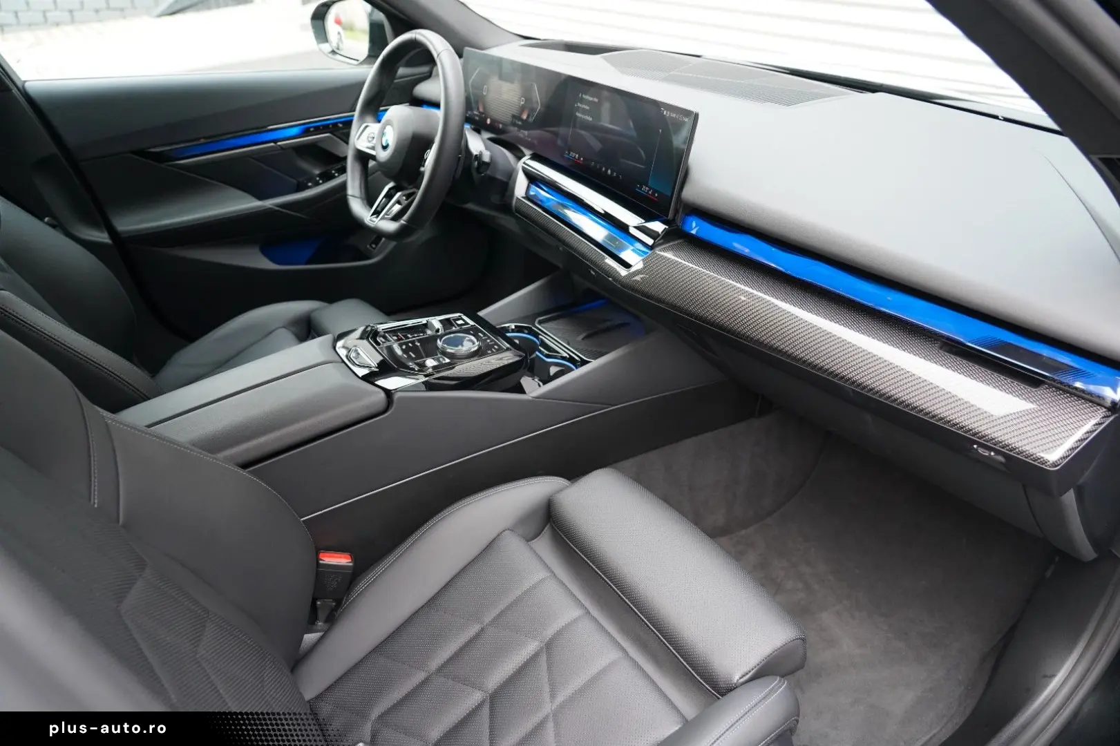 BMW 520d xDrive M Sport HEADUP ICONIC 360 KOMFORT