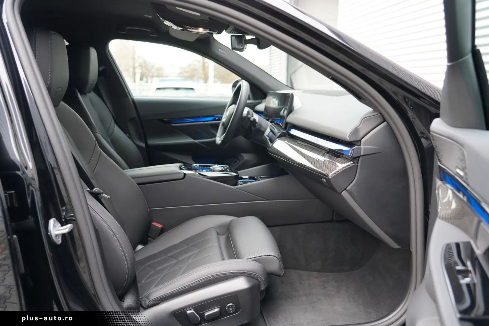 BMW 520d xDrive M Sport HEADUP ICONIC 360 KOMFORT