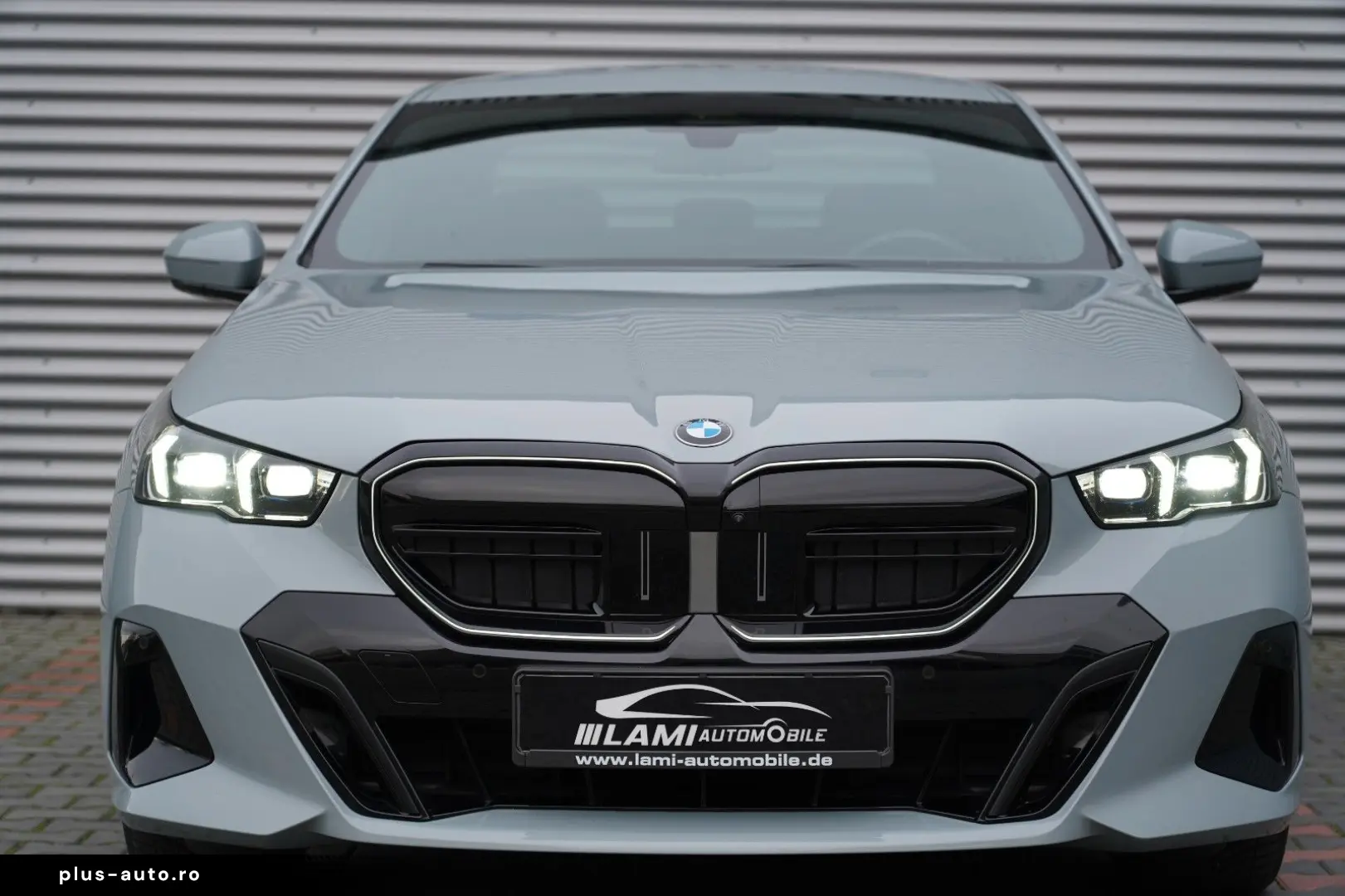 BMW 520d xDrive M Sport ICONIC 360 HUD MEMO H&K KEY