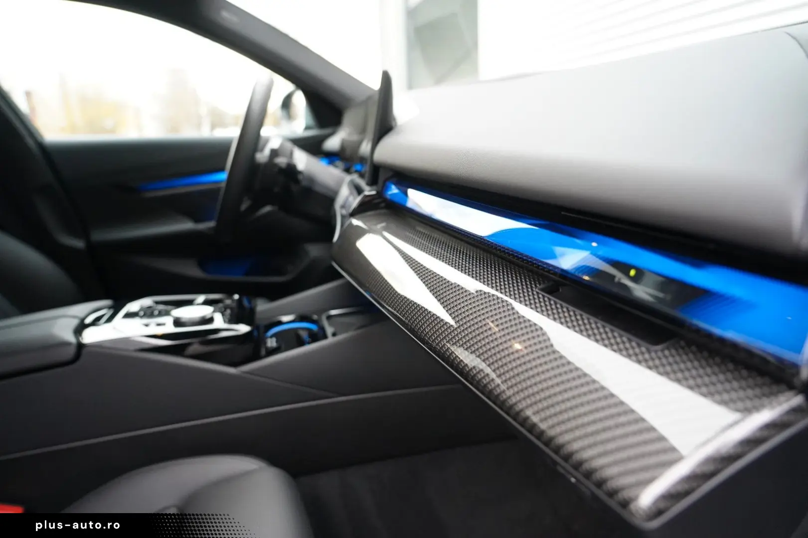 BMW 520d xDrive M Sport ICONIC 360 HUD MEMO H&K KEY