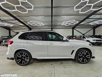 BMW X5 M M50i