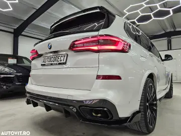 BMW X5 M M50i