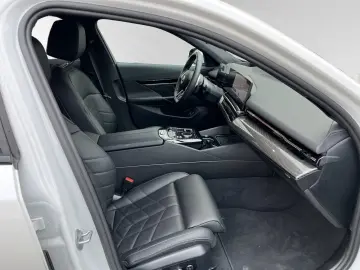 BMW 540d xDrive M Sport Standhzg. Sitzbekllüft. H K