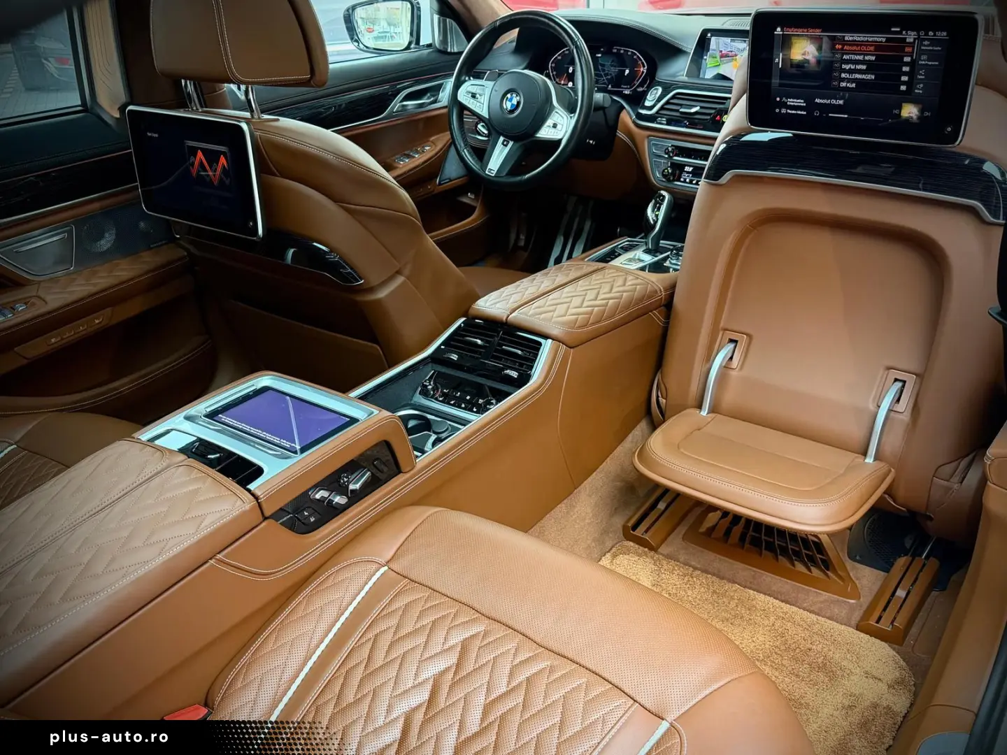 BMW 740dL Lang M Sport Lounge Tisch 3xTV B&W 100%Vol