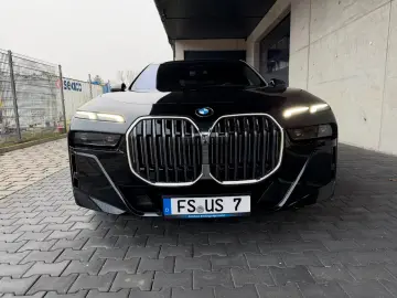 BMW 740d xDrive M Sportpaket Individual