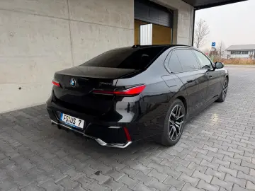 BMW 740d xDrive M Sportpaket Individual