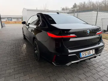 BMW 740d xDrive M Sportpaket Individual