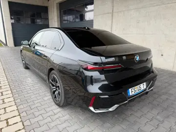 BMW 740d xDrive M Sportpaket Individual