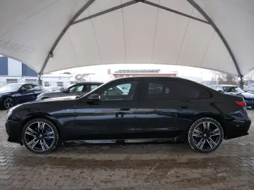 BMW 740d xDrive M SPORT B&W 360  STDHZG SKY  ICONICG