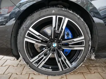 BMW 740d xDrive M SPORT B&W 360  STDHZG SKY  ICONICG