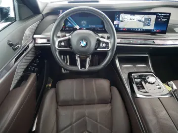 BMW 740d xDrive M SPORT B&W 360  STDHZG SKY  ICONICG