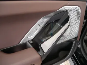 BMW 740d xDrive M SPORT B&W 360  STDHZG SKY  ICONICG