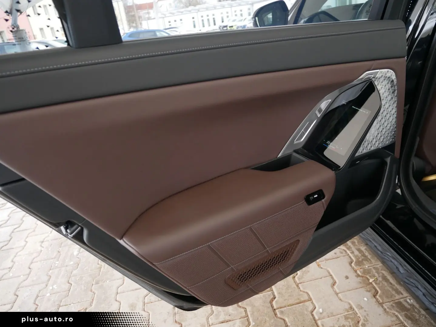 BMW 740d xDrive M SPORT B&W 360  STDHZG SKY  ICONICG