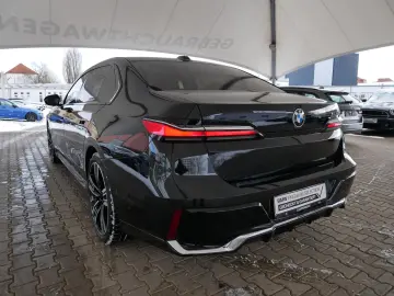 BMW 740d xDrive M SPORT B&W 360  STDHZG SKY  ICONICG