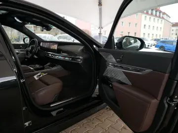 BMW 740d xDrive M SPORT B&W 360  STDHZG SKY  ICONICG