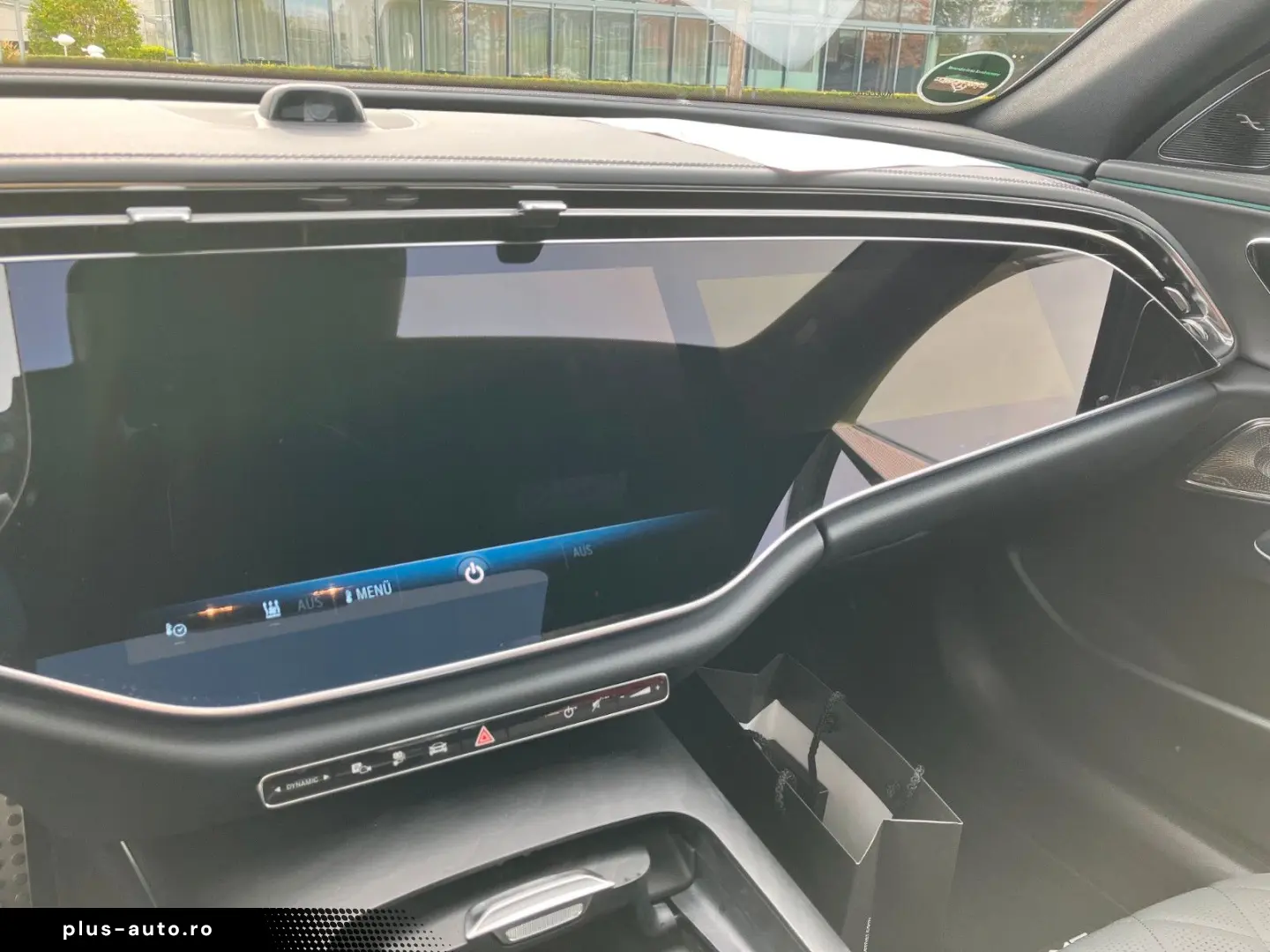 MERCEDES-BENZ E 400 e 4Matic AMG Line MBUX CAM LEDER BURM 4D