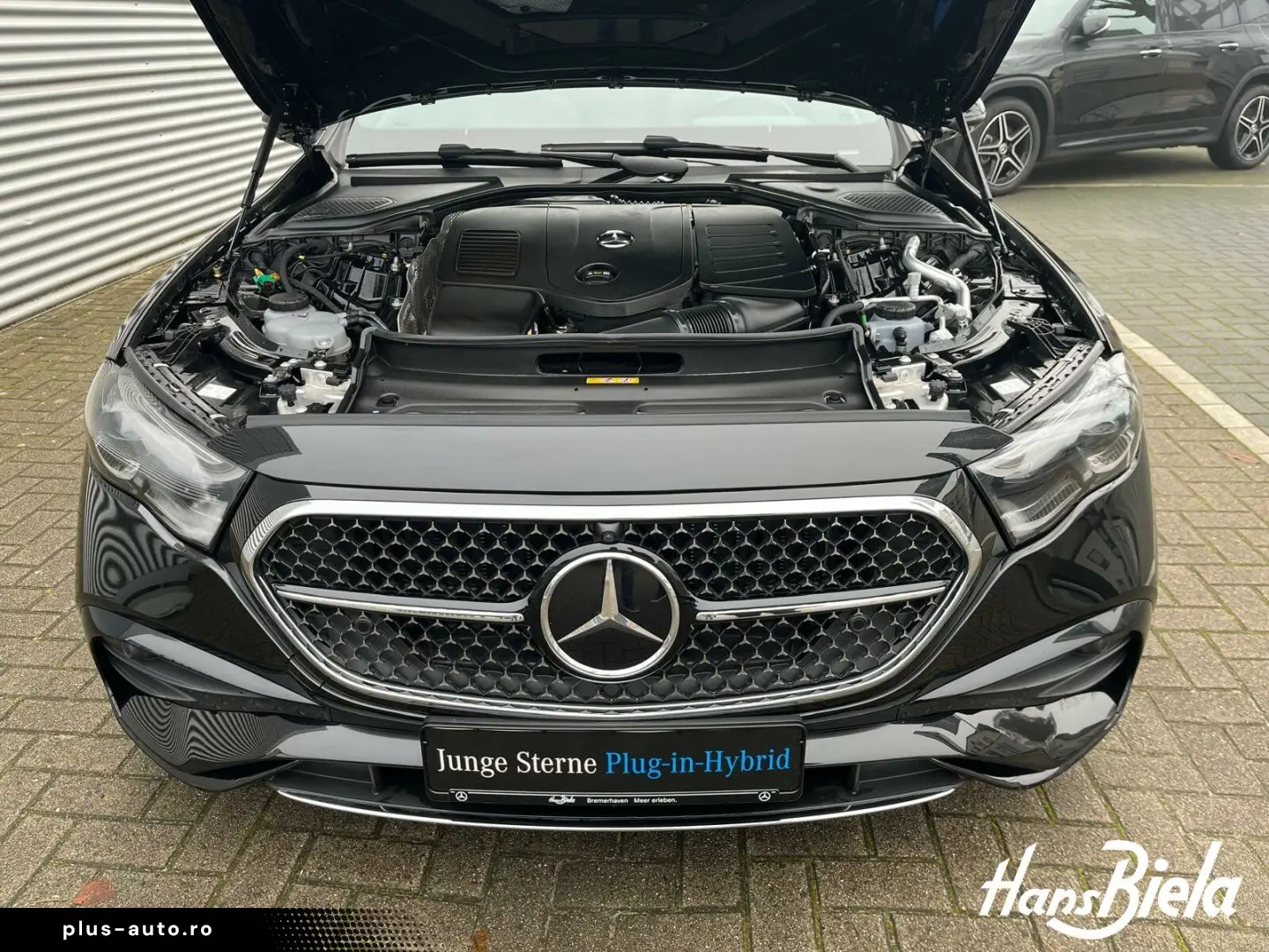 MERCEDES-BENZ E 300 e 4M AMG Prem  20  Pano Bur Dig.&hellip;