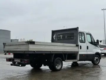 Iveco Daily Doka 6 locuri 2017 CLIMA PUNTE DUBLA